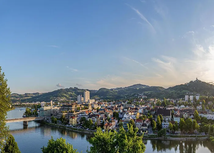 In By The Danube Promenade * Linz