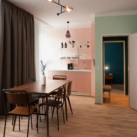 In By The Danube Promenade Apartament Linz